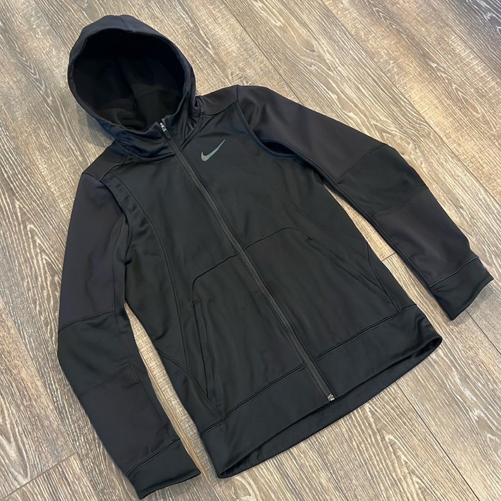 Nike athletic jacket, in excellent used condition